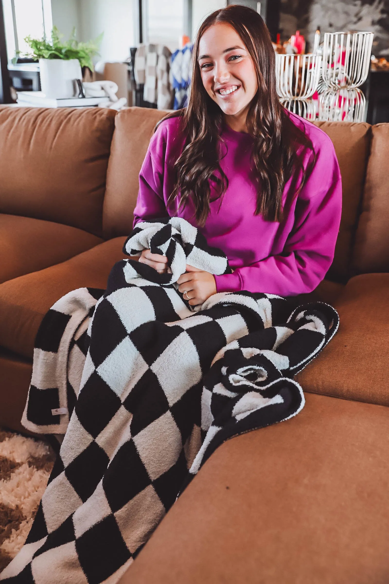 Checkered Throw Blanket-Black
