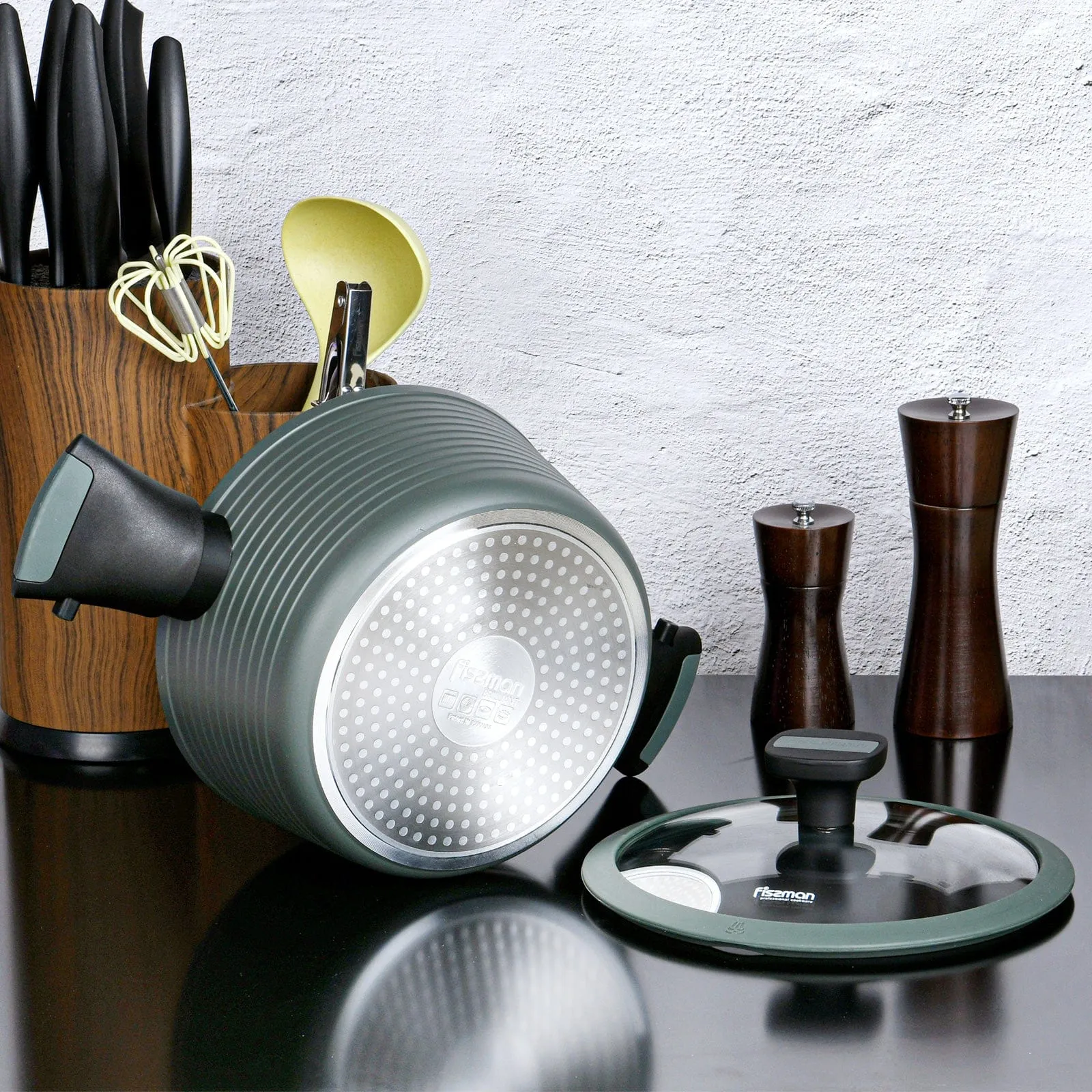 Fissman Saucepan With Detachable Brilliant Induction Bottom Handle Glass Lid 28 x 13.5cm/7.1LTR Green