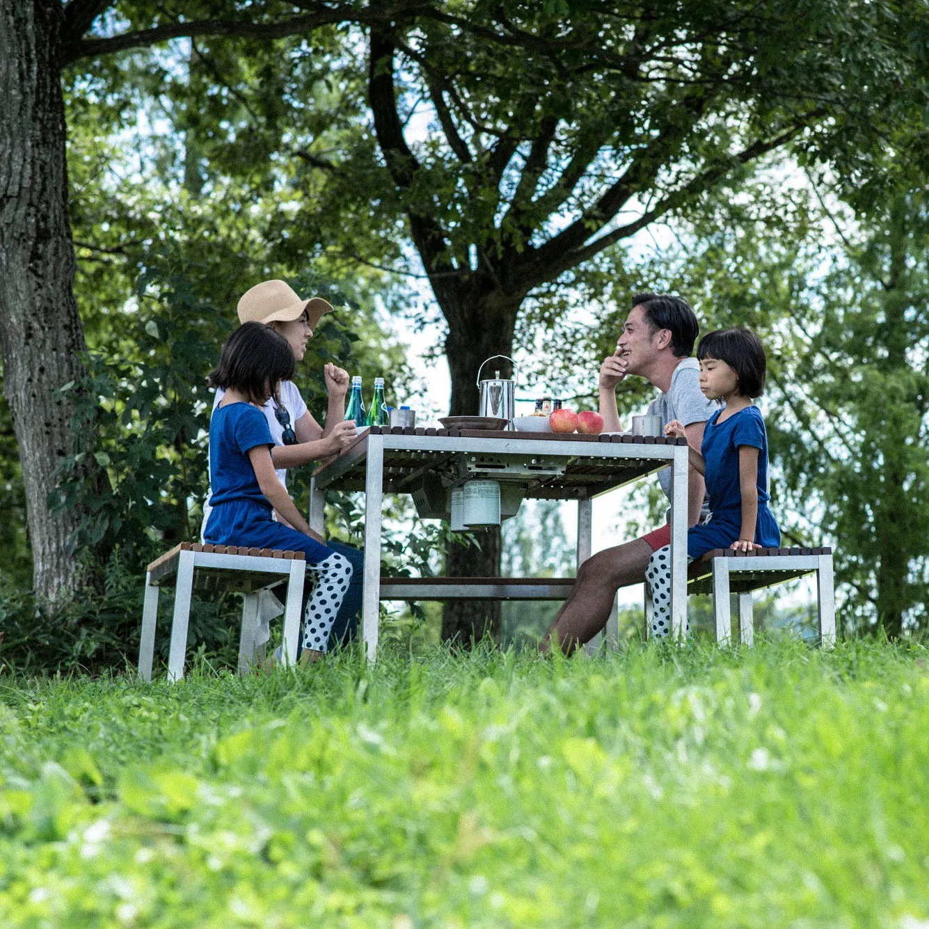 Garden Unit Table Set