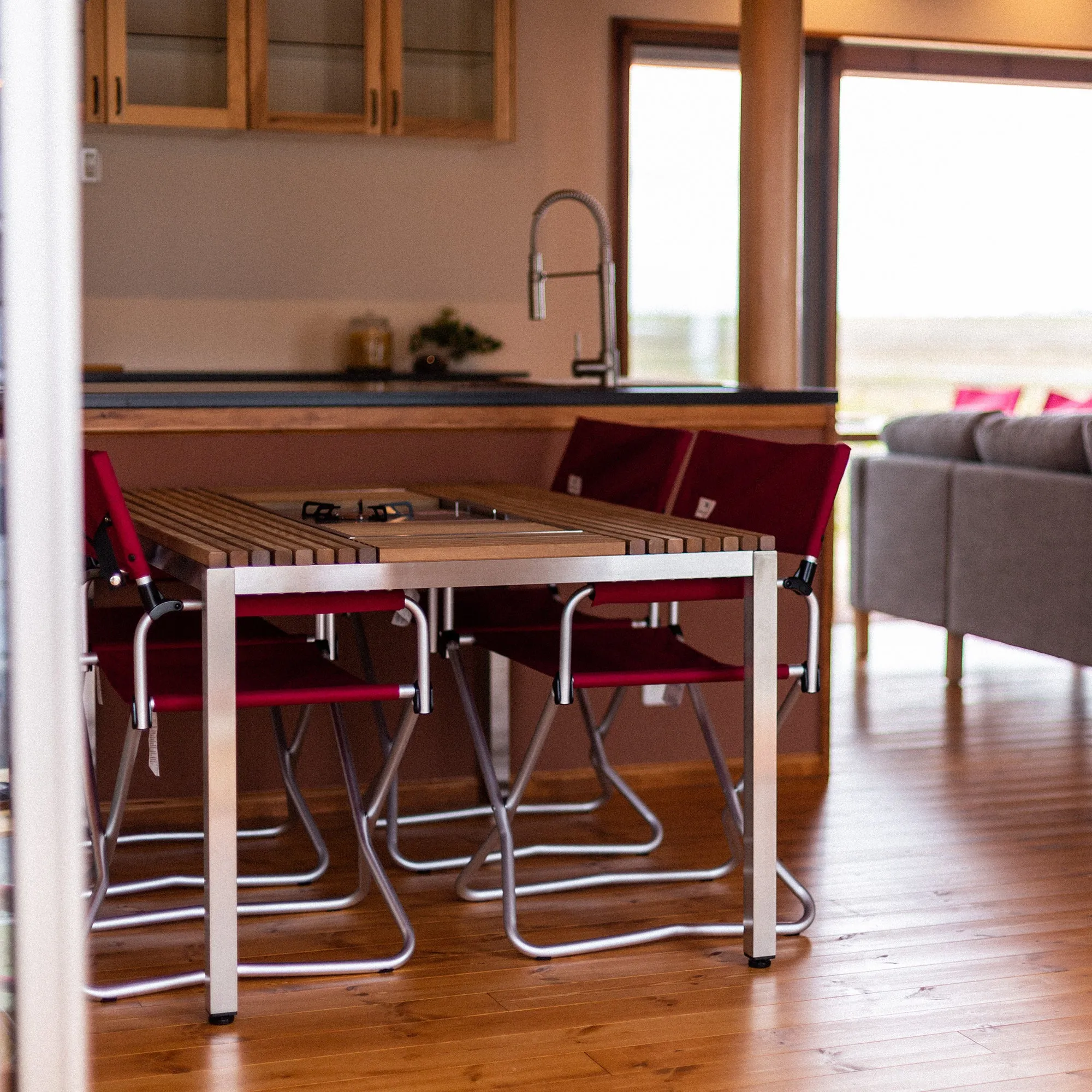 Garden Unit Table Set