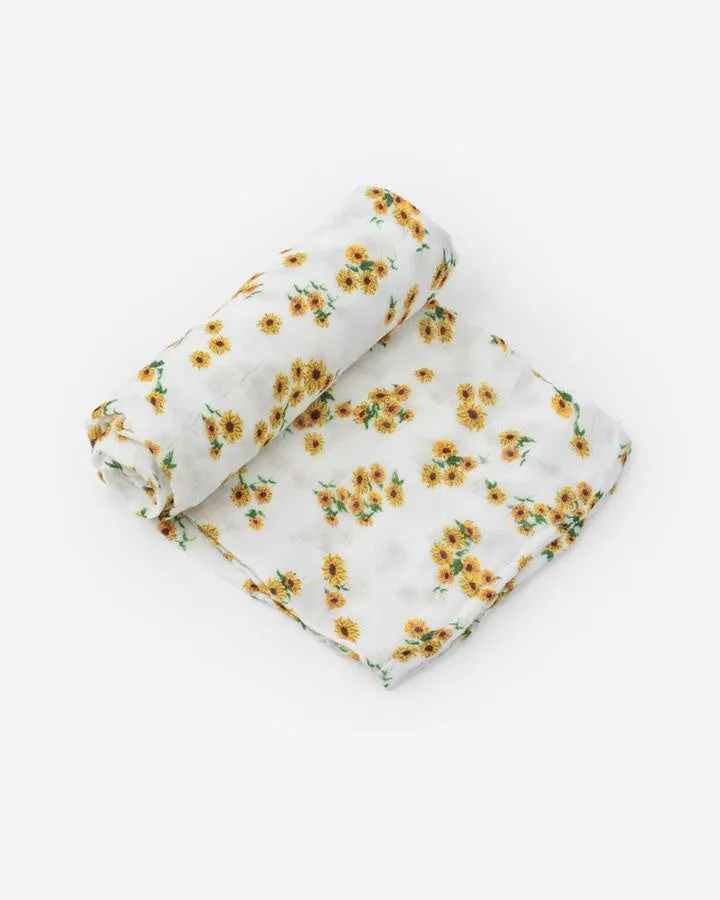 Little Unicorn Deluxe Muslin Swaddle / Ditsy Sunflower
