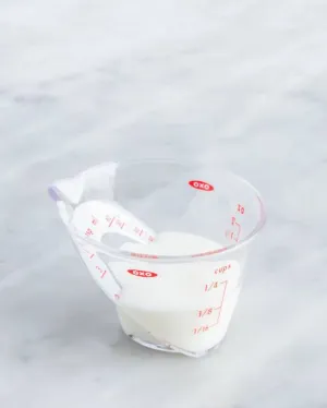 Modern Polyester Clear Mini Angled Measuring Cup | Single | 3 x 2 inches