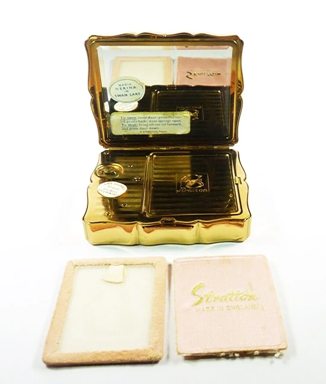 Rare Stratton Ballerina Themed Compact 1950s Ballet Musical Powder Box Plays La Ronde