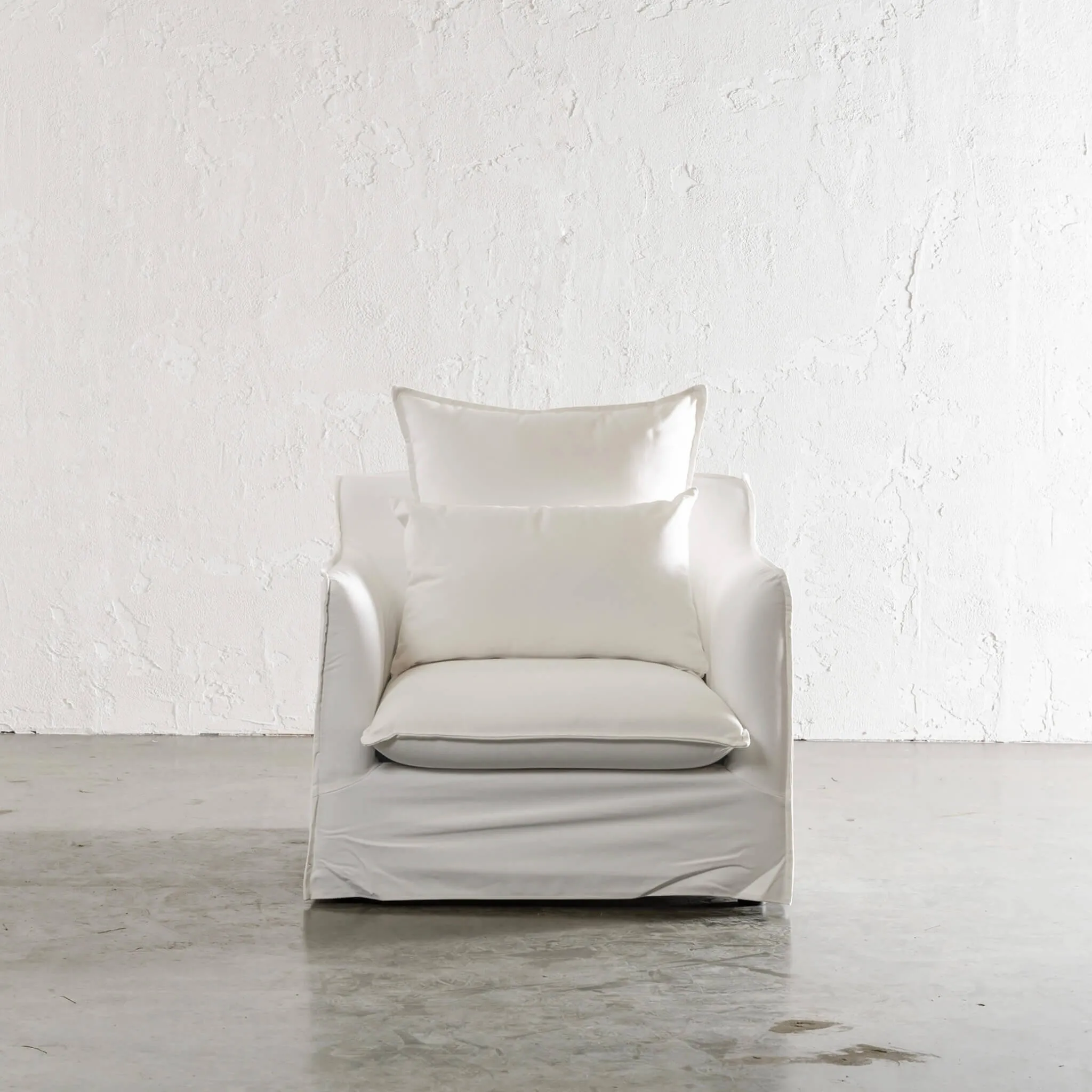SEVILLA SLIP COVER ARMCHAIR   |  POLAR WHITE