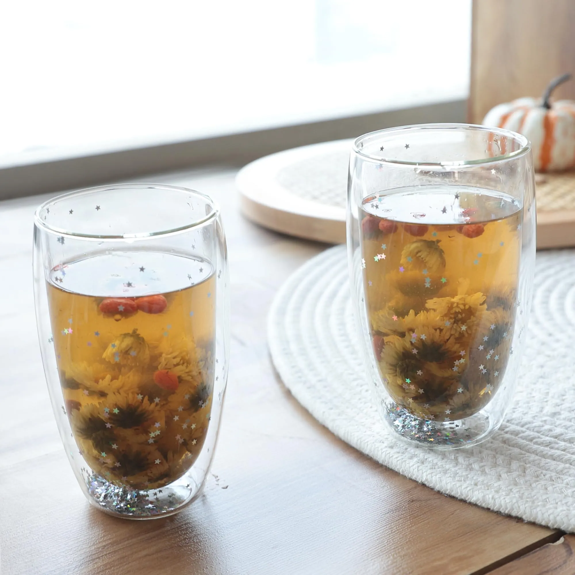 The Better Home Zest Insulated Borosilicate Glass Mugs for Coffee Set of 2 (450ml Each) | Double Walled Tea Cup | Mugs for Gift | Coffee Glass | Tea Mug Set | Transparent Mug | Double Glass Tea Cup