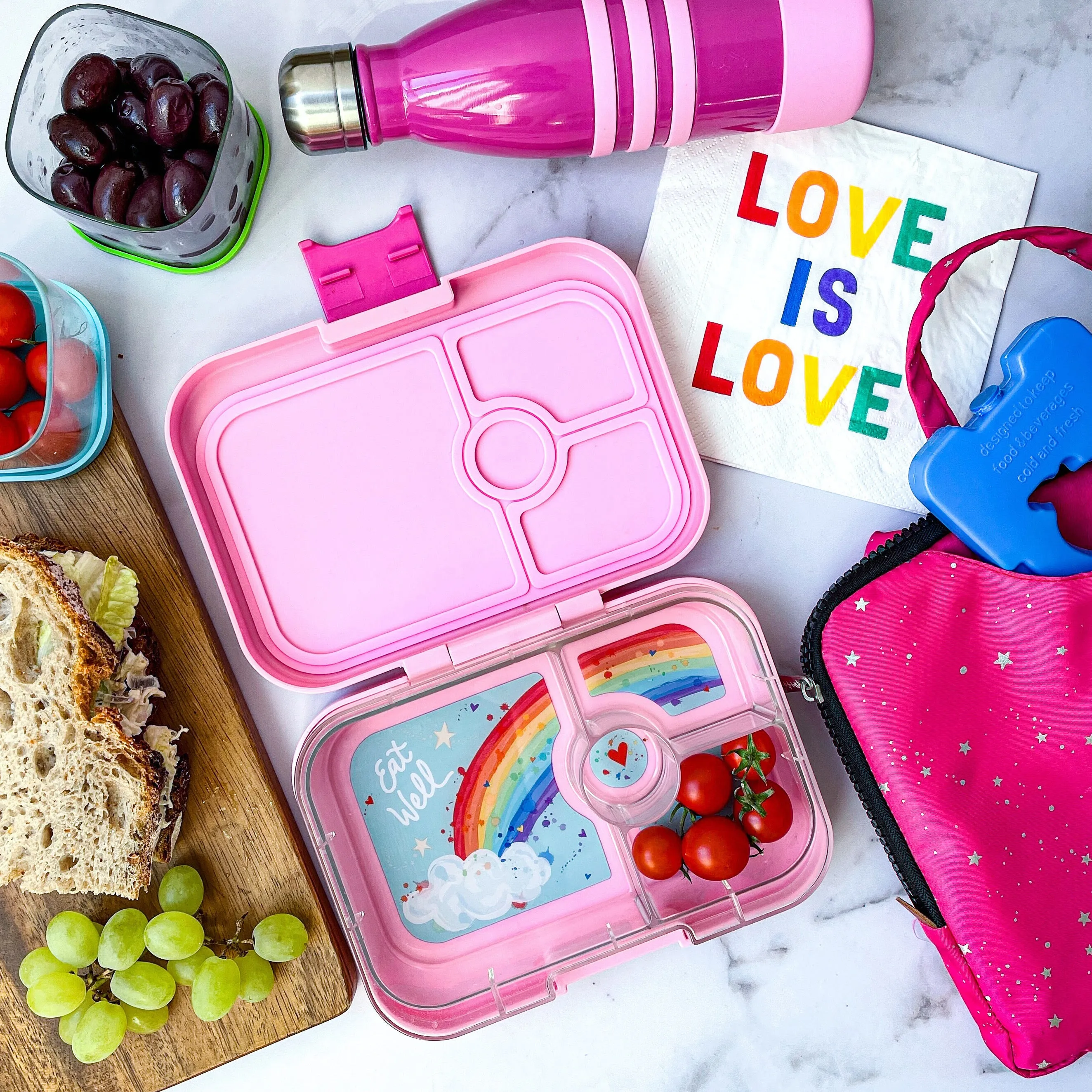 Yumbox Panino 4-Compartment Lunch Box - Power Pink Rainbow